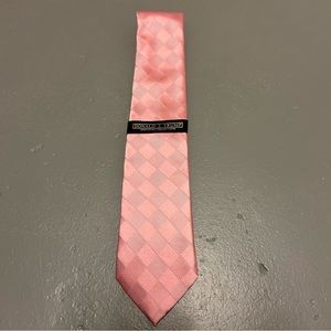 Donald Trump Signature Collection Men’s Silk Tie Pink/Salmon-  New